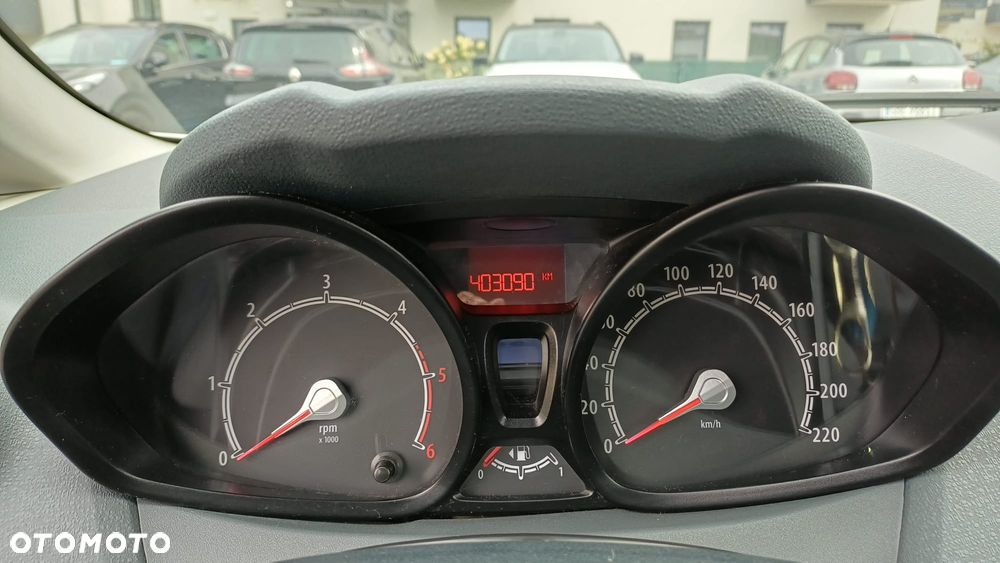 Ford Fiesta - 14