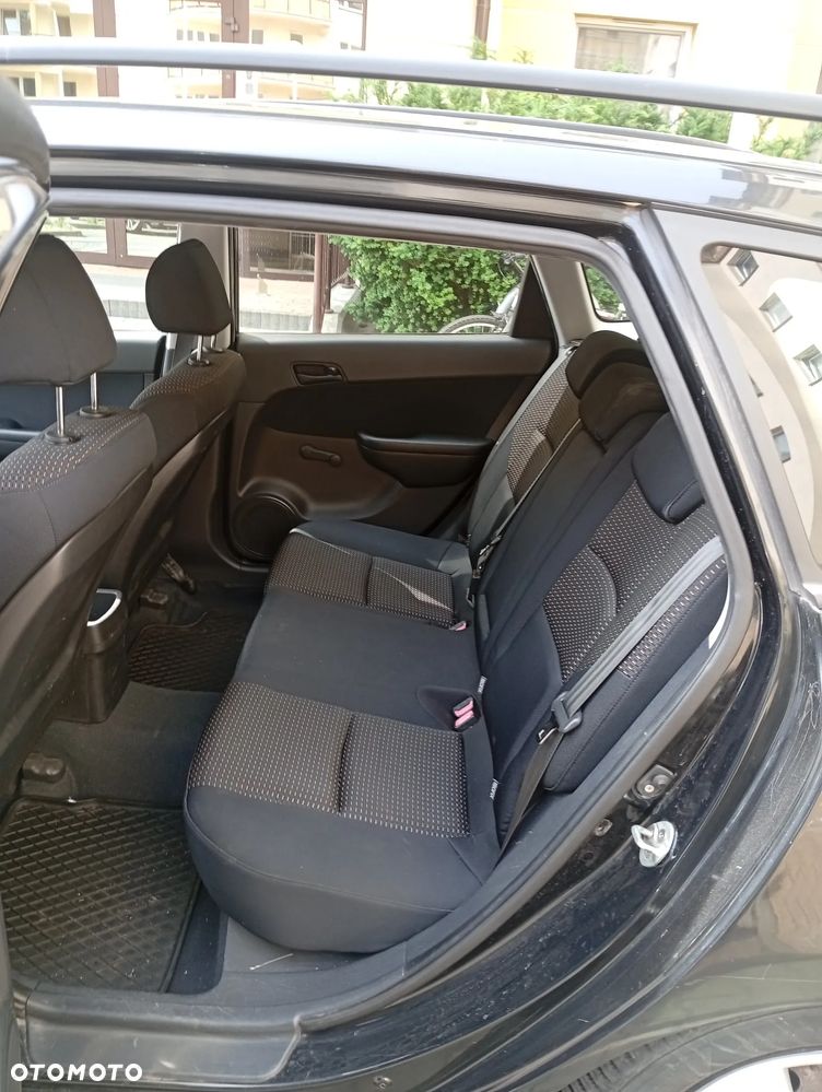 Hyundai i30 1.6 Classic + - 7