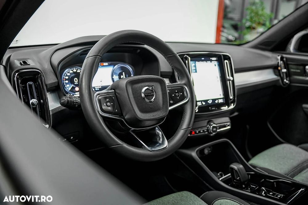 Volvo XC 40 T4 Recharge DKG Plus Bright - 16