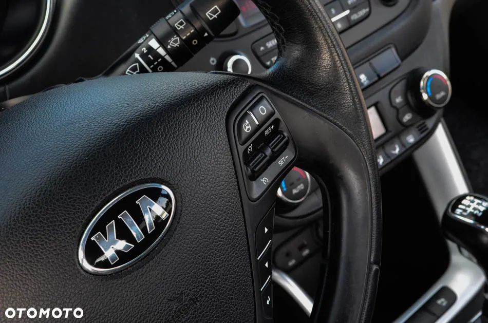 Kia Ceed 1.6 GDI SW Vision - 30