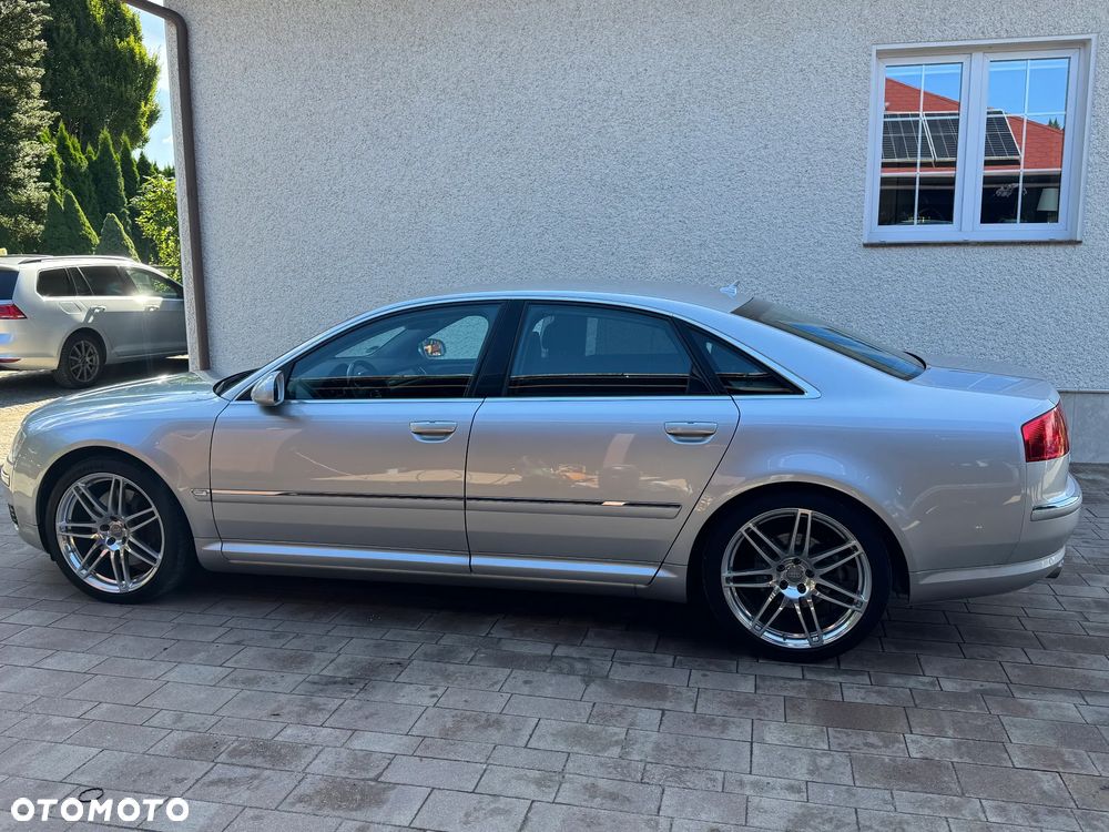 Audi A8 3.2 FSI Quattro - 2