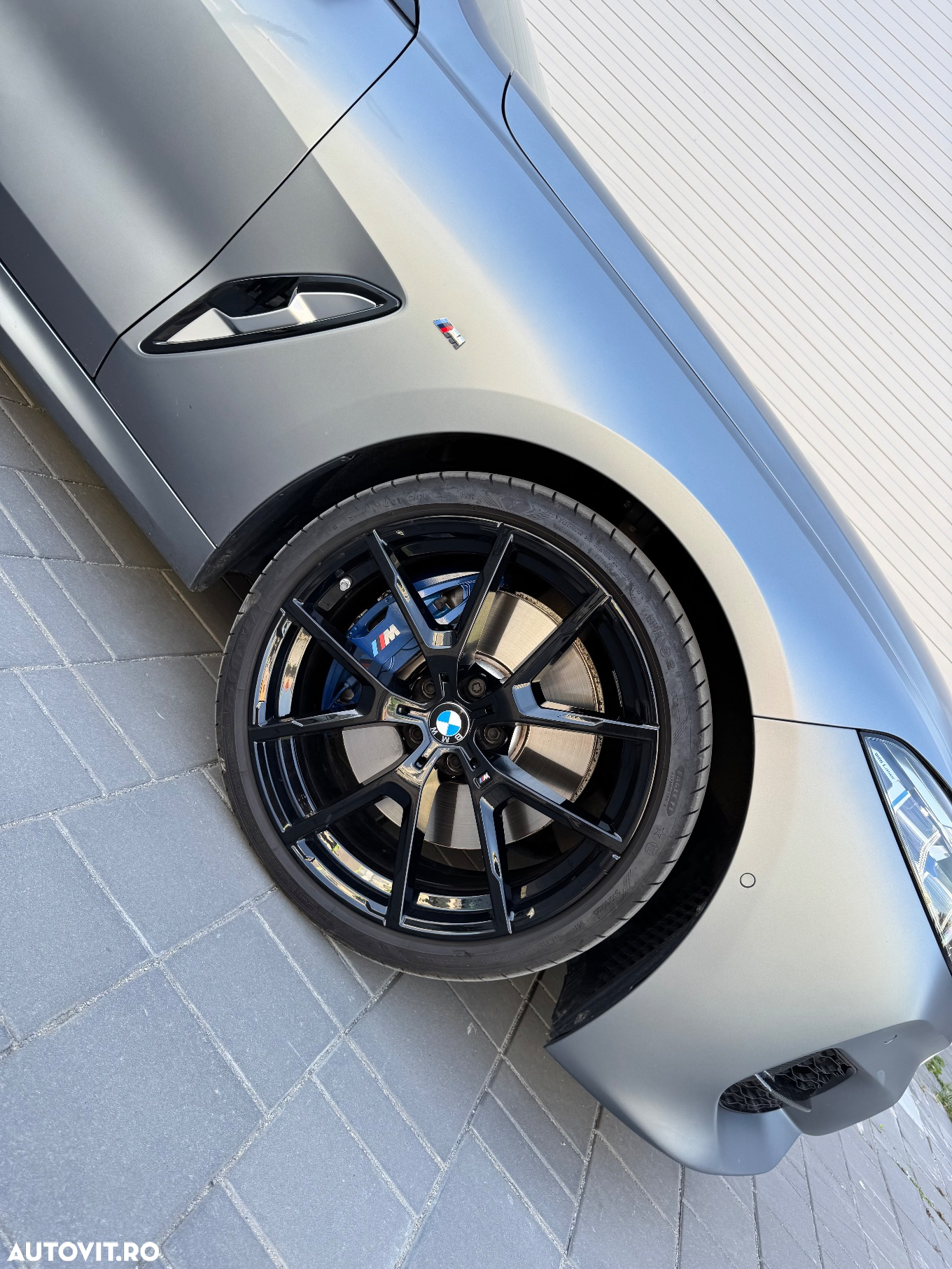 BMW Seria 8 - 5