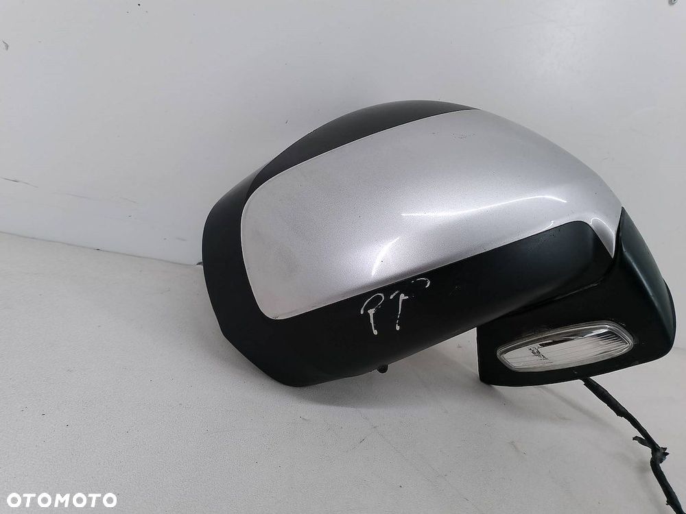 LUSTERKO PRAWE CITROEN C4 GRAND PICASSO 1.6 HDI EZR SREBRNY - 2