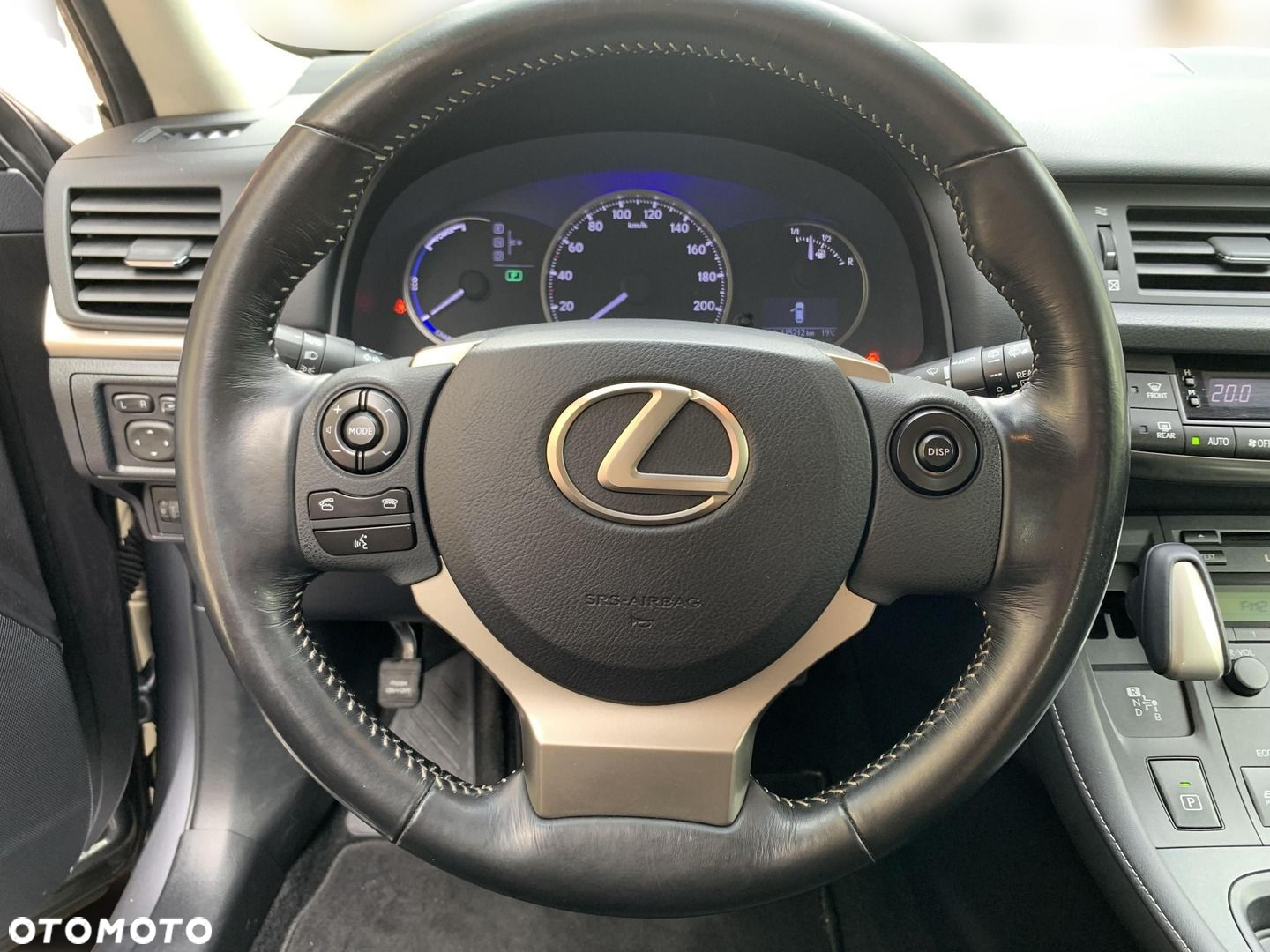 Lexus CT - 15