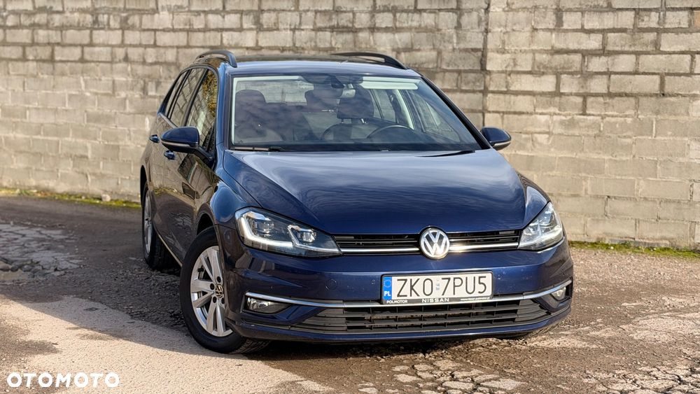 Volkswagen Golf - 23