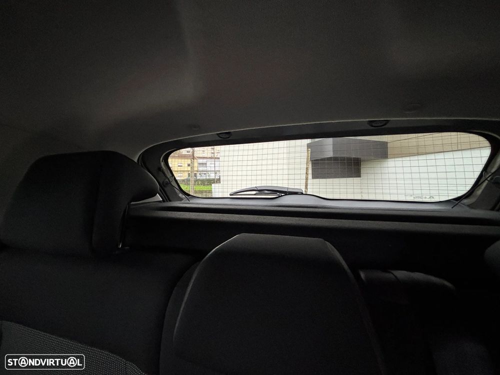 Citroën C4 Cactus 1.2 PureTech Shine - 27