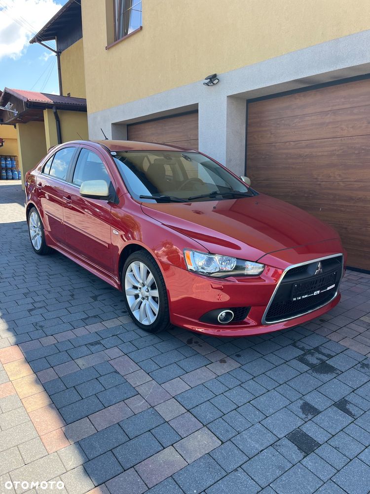 Mitsubishi Lancer - 1