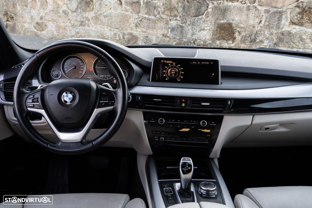 BMW X5 25 d sDrive Comfort 7L - 11