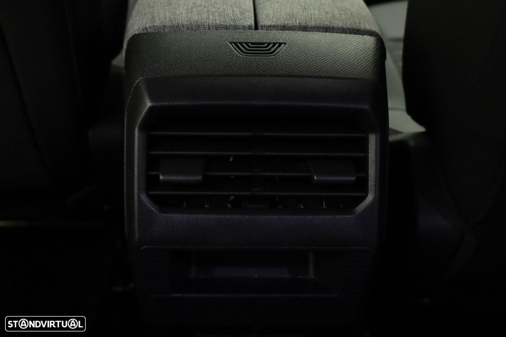 Peugeot 3008 1.2 Hybrid Allure e-DCS6 - 23