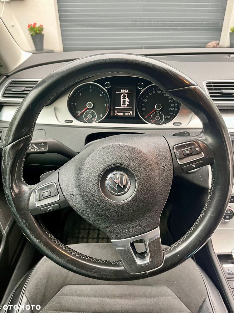 Volkswagen Passat 2.0 TDI Highline DSG - 14