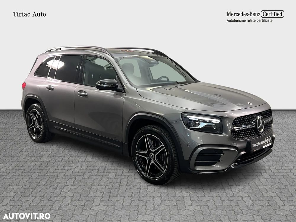 Mercedes-Benz GLB - 8