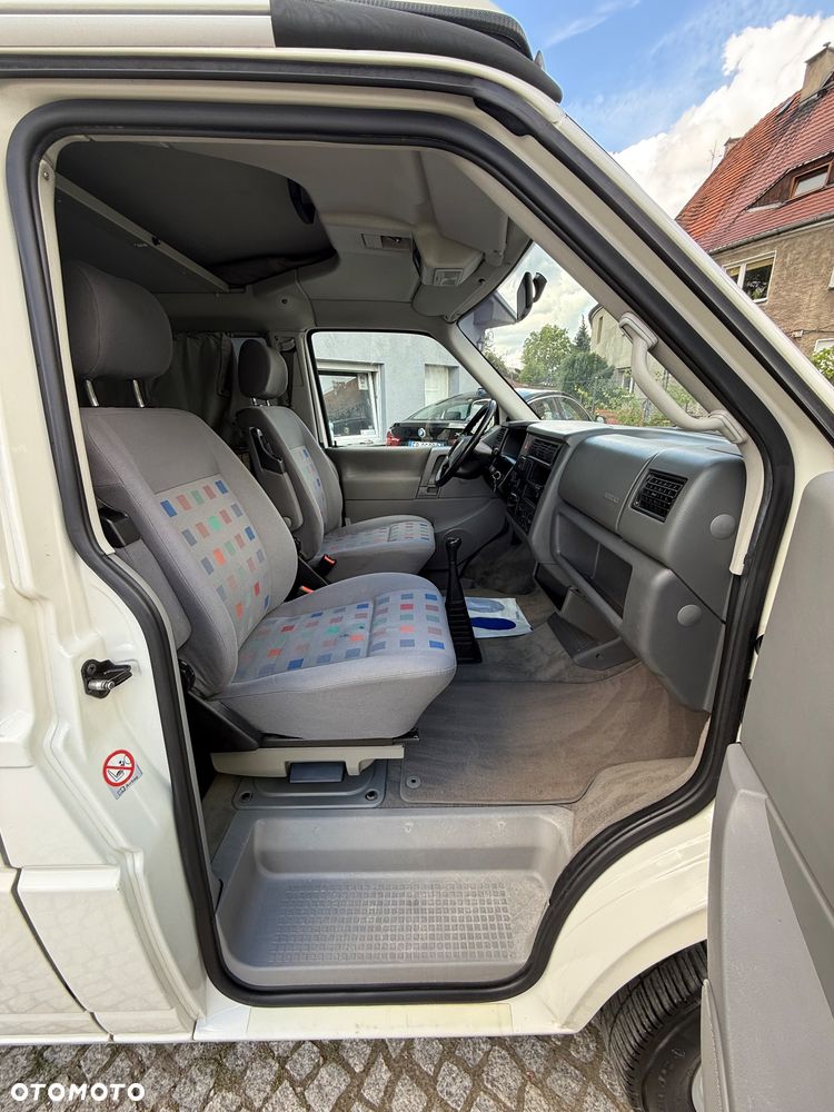 Volkswagen California - 14