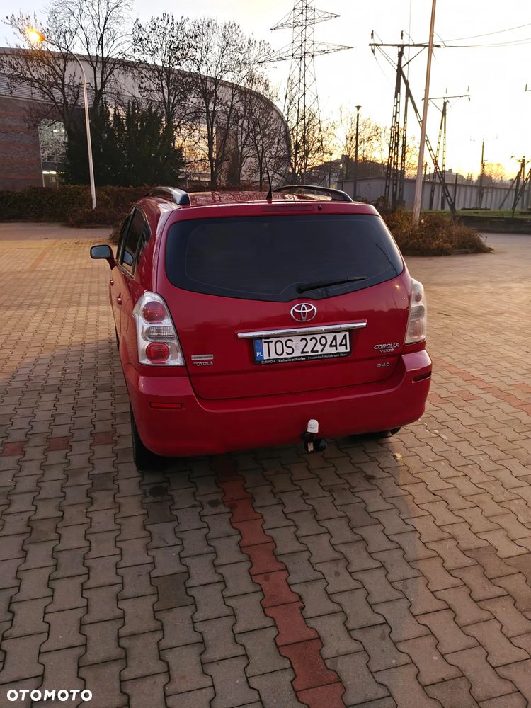 Toyota Corolla Verso 2.2 D-CAT Sol - 5