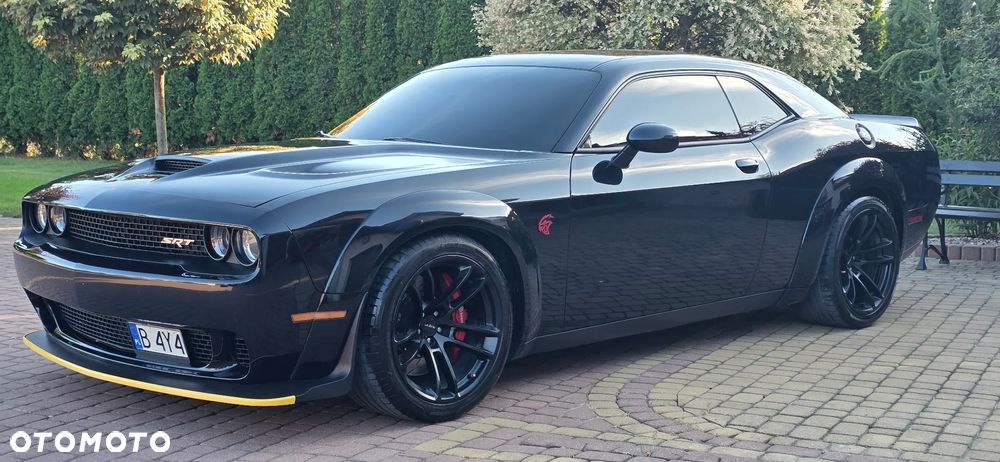 Dodge Challenger - 36