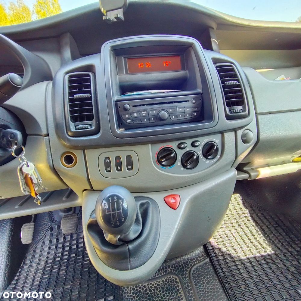 Renault Trafic - 9