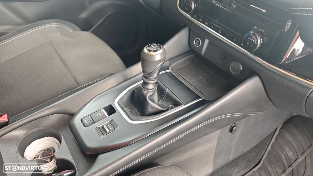 Nissan Qashqai 1.3 DIG-T N-Connecta J18 Led - 14