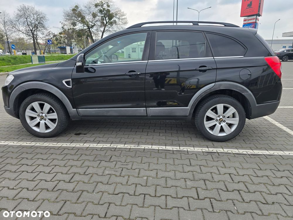 Chevrolet Captiva 2.0 4WD 7 Sitzer LT Exclusive - 2