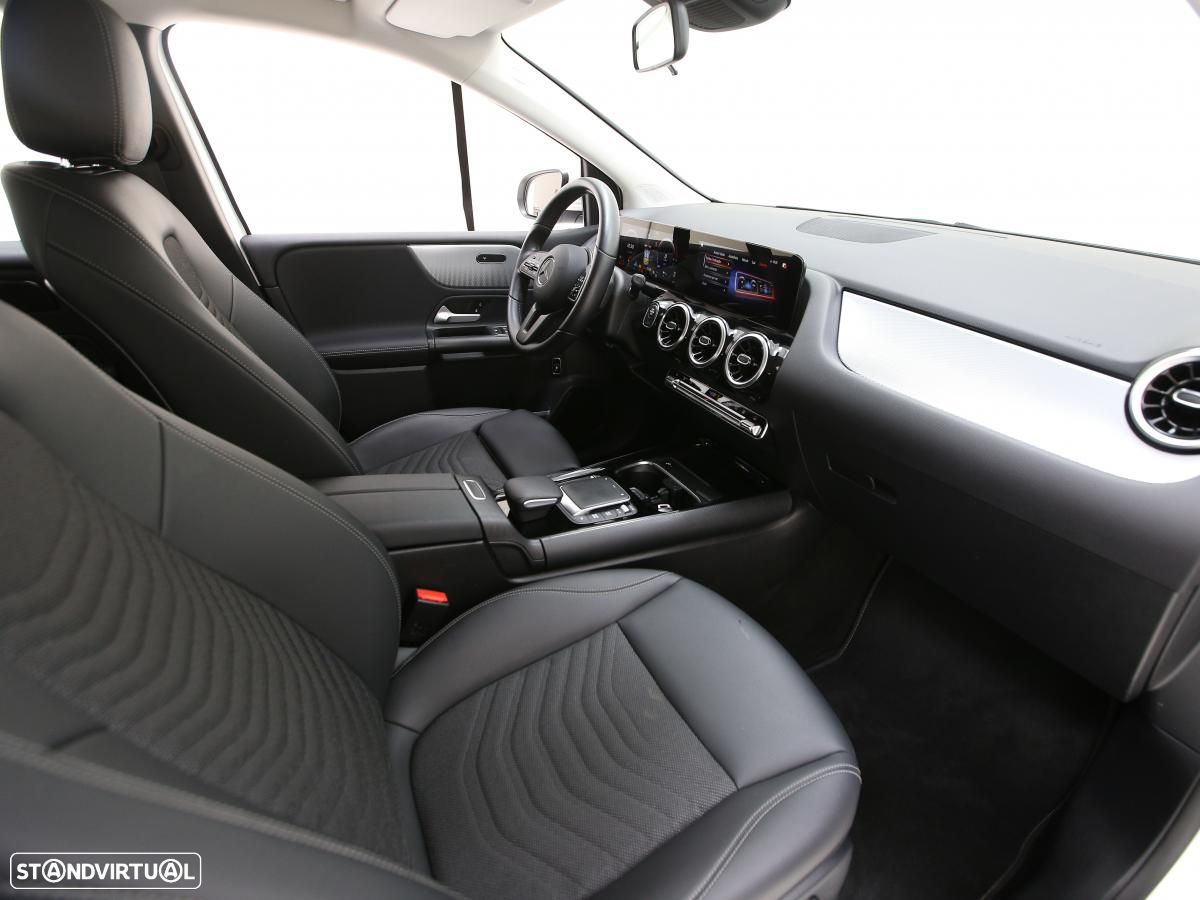 Mercedes-Benz B 250 e 8G-DCT Style - 12