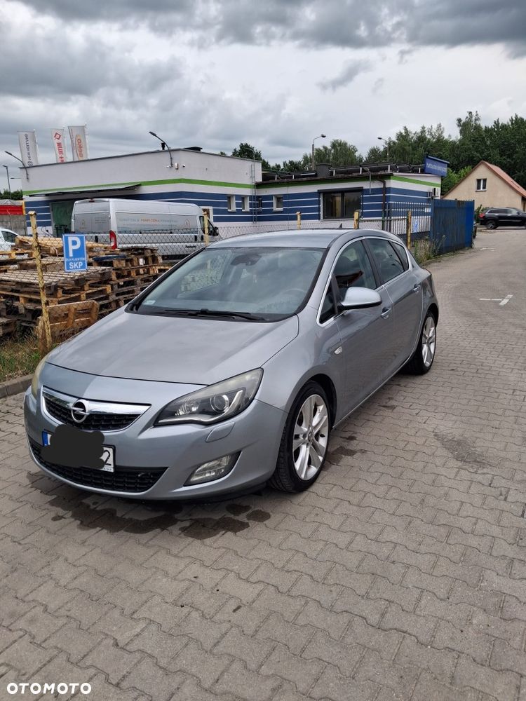 Opel Astra - 1