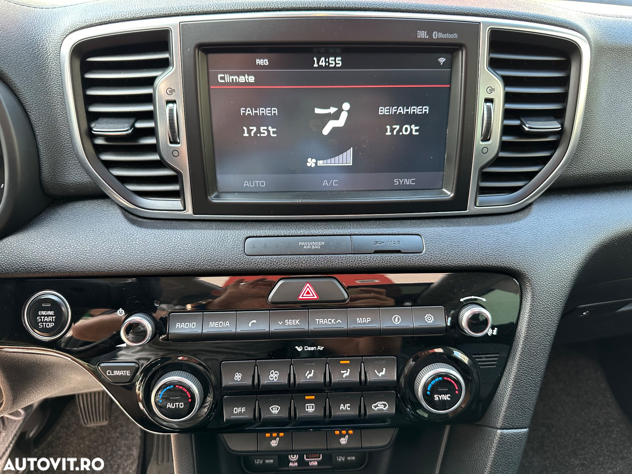 Kia Sportage 2,0 CRDI AWD Vision - 27