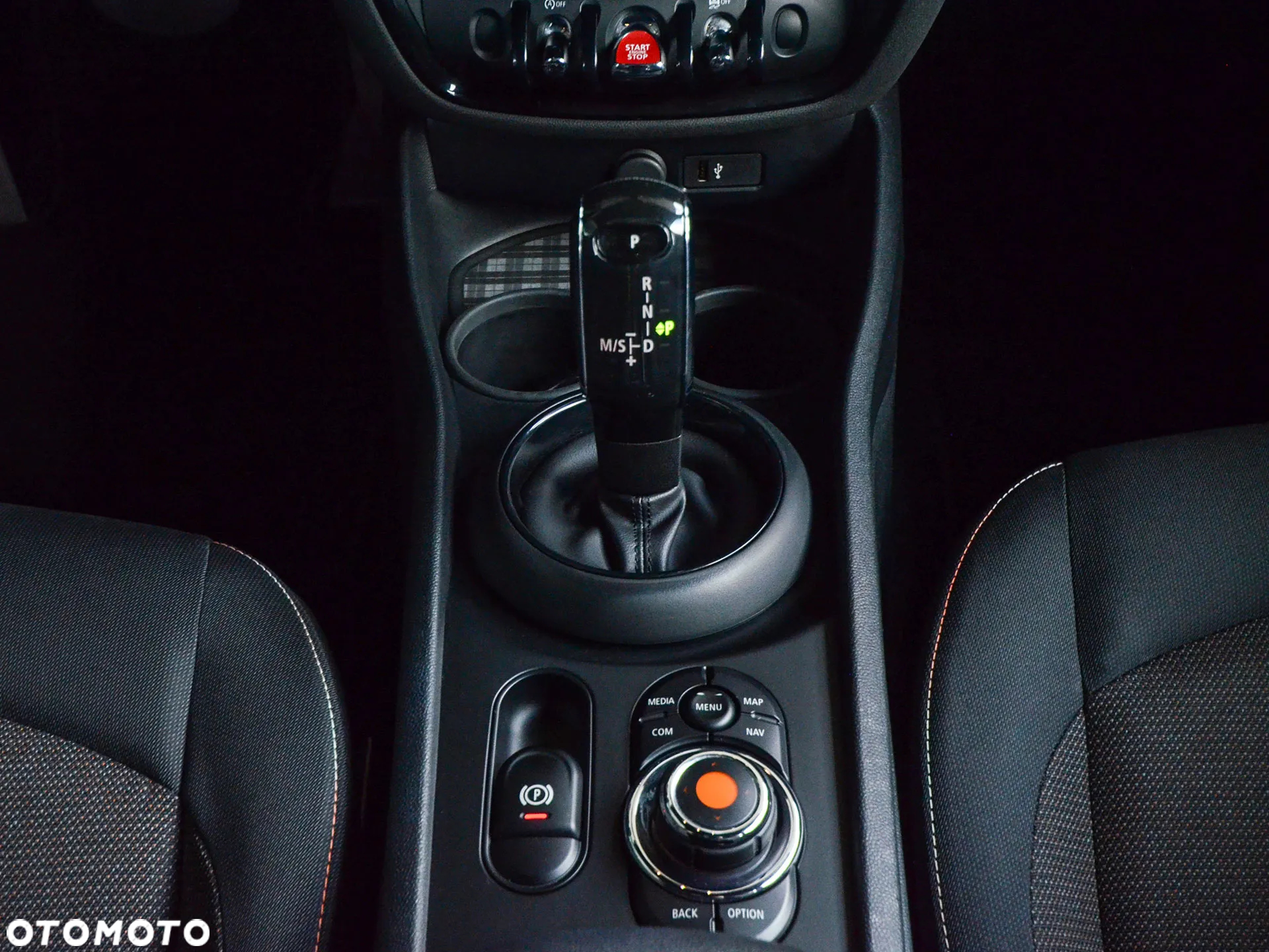 MINI Clubman Cooper - 30