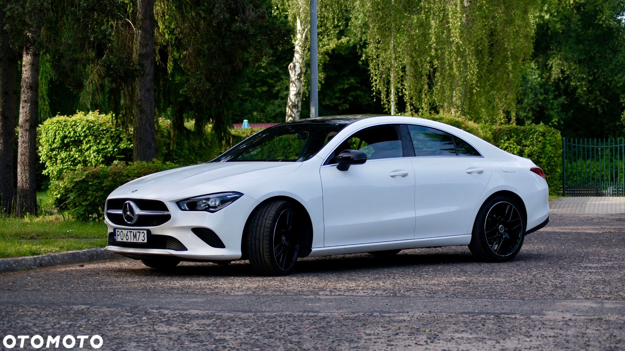 Mercedes-Benz CLA 180 7G-DCT - 4