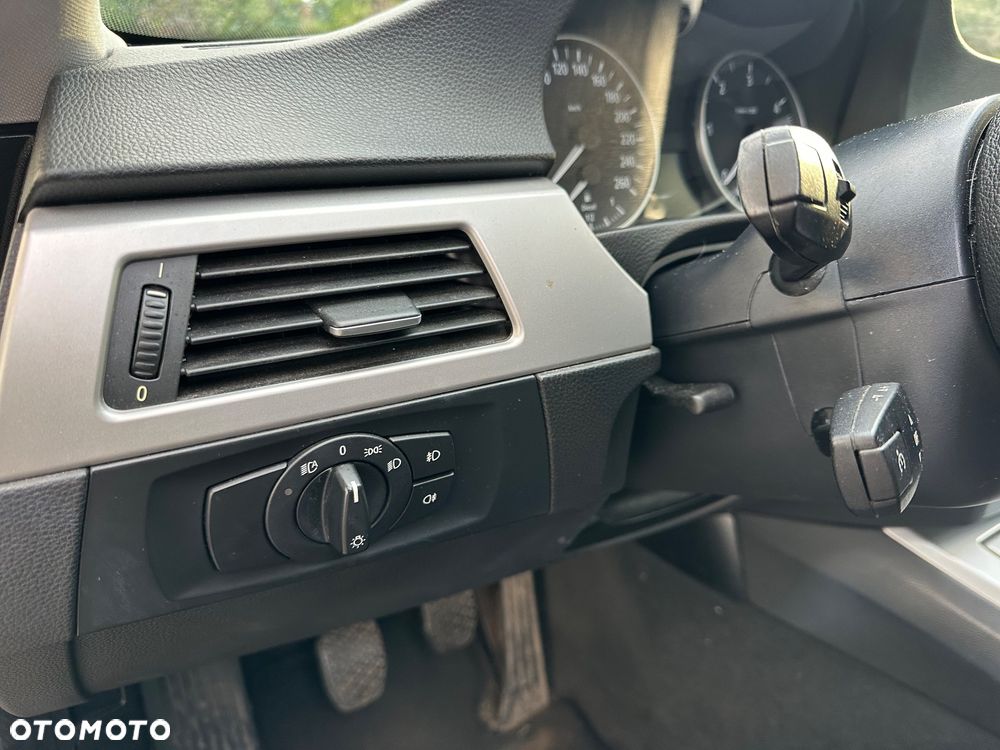 BMW Seria 3 320d - 20