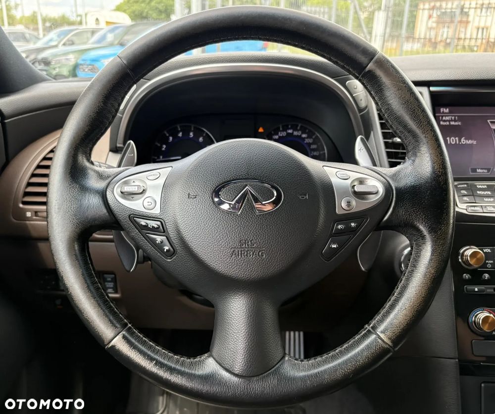 Infiniti QX70 5.0 S Premium EU6 - 14