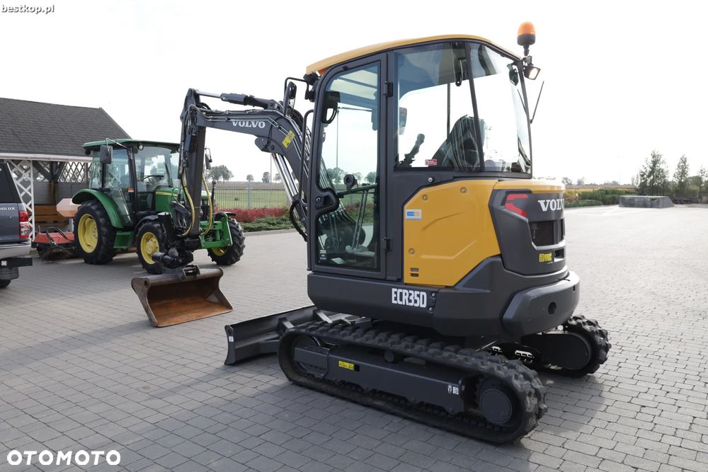 Volvo ECR35D - 10