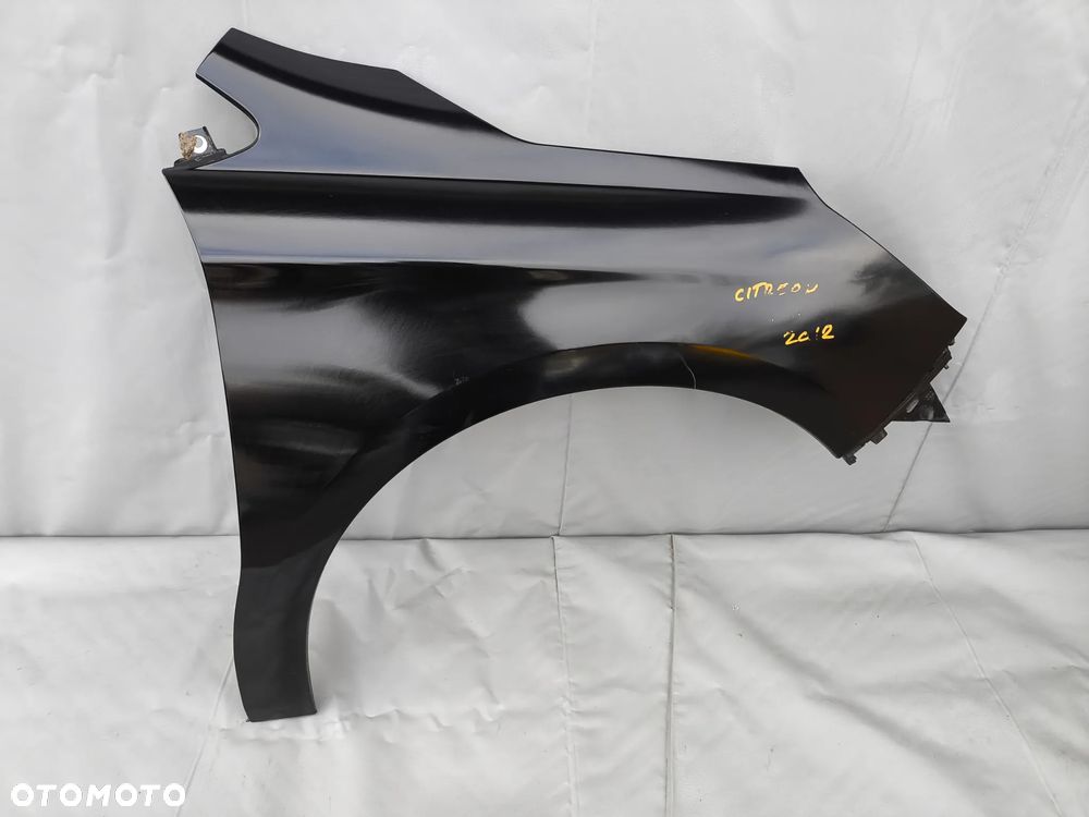 CITROEN DS4 12r BŁOTNIK PRAWY PRZEDNI