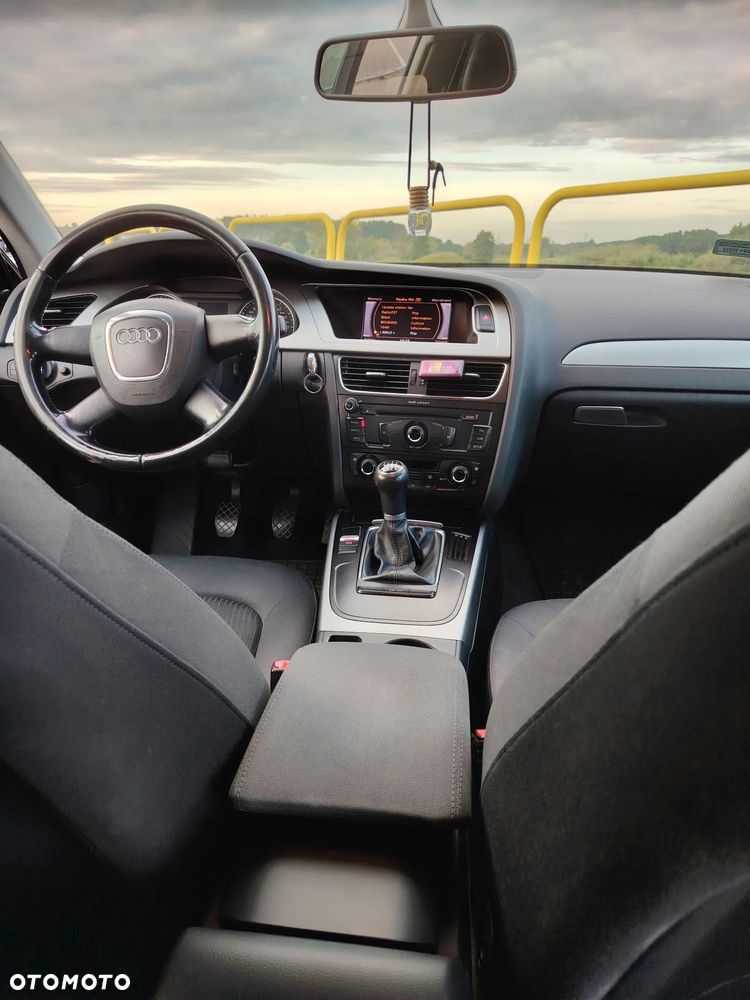 Audi A4 Limousine 2.0 TDI - 7