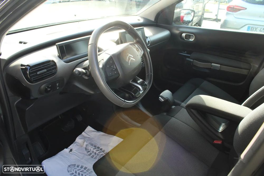 Citroën C4 Cactus 1.6 BlueHDi Shine ETG6 - 19