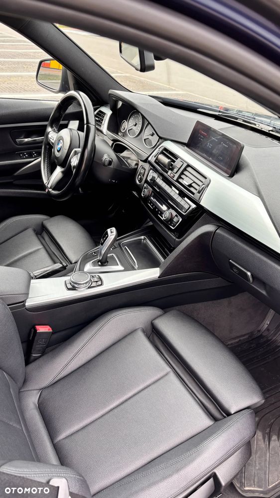 BMW Seria 3 - 25