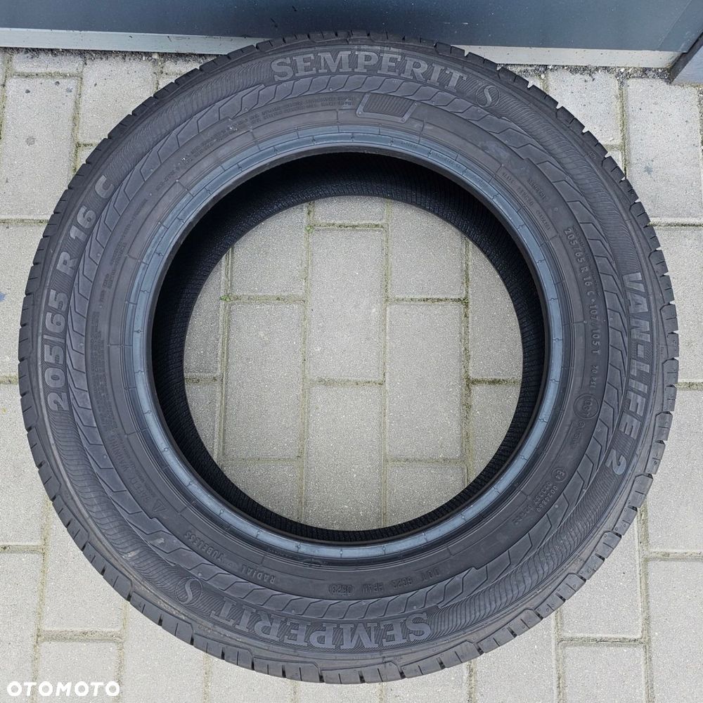 Semperit Van-Life 2 205/65R16 107/105 T - 3