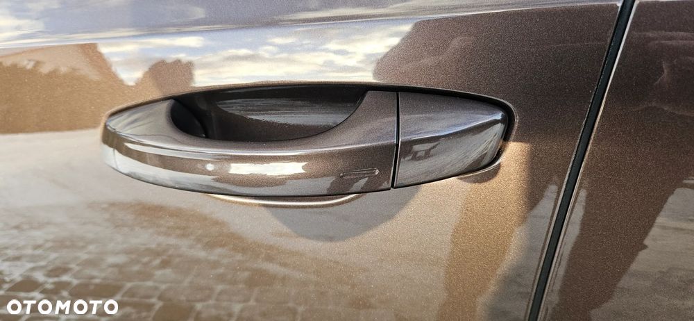 Skoda Octavia 2.0 TDI DSG Ambition - 37