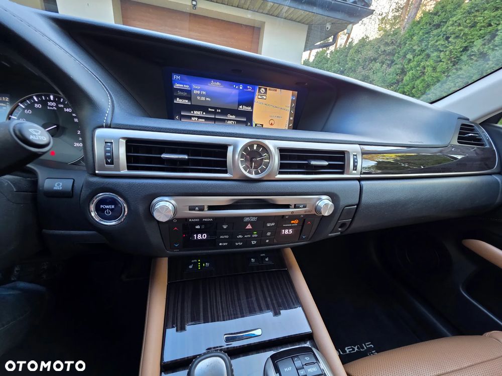 Lexus GS 450h Prestige - 14