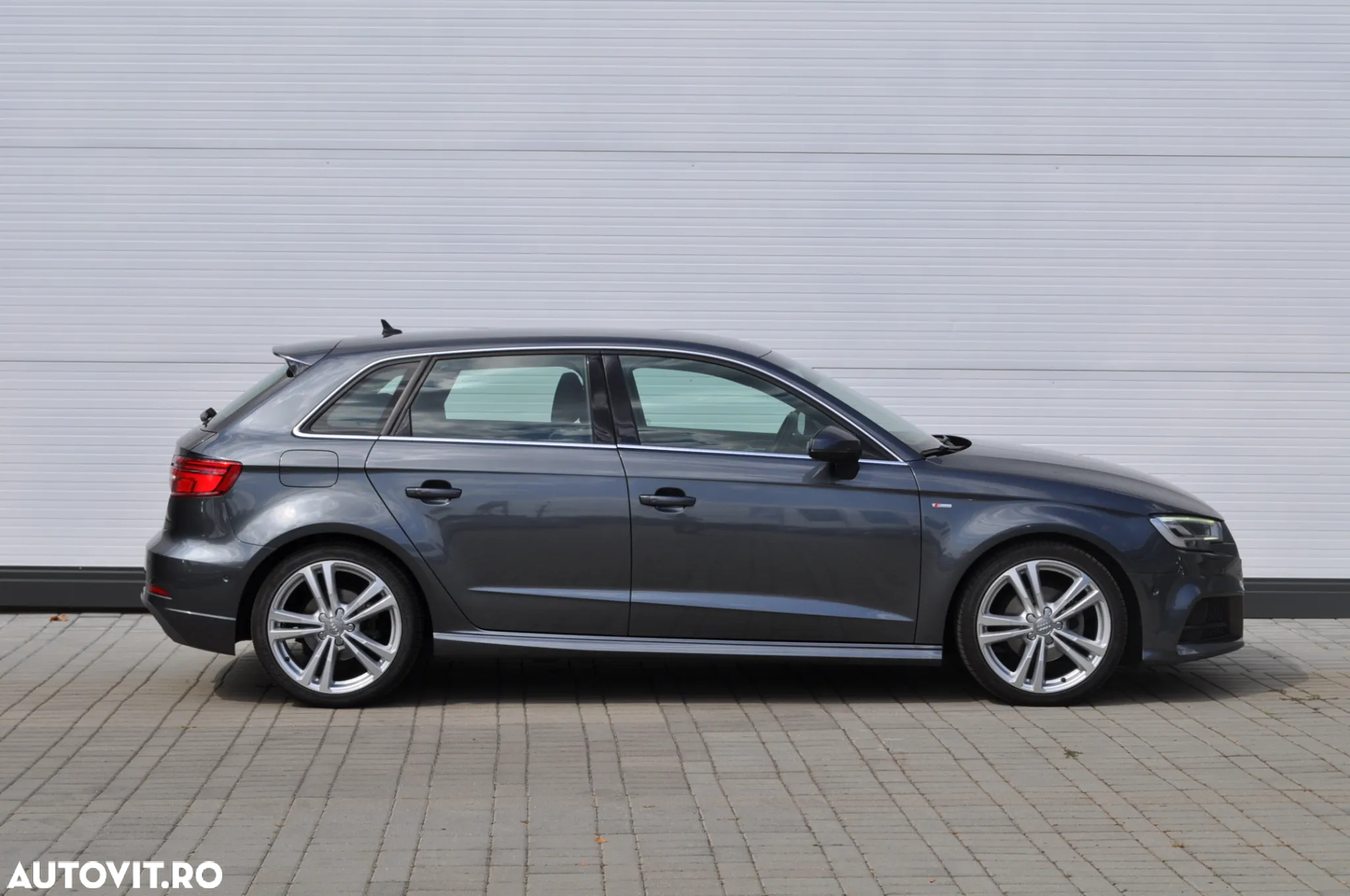 Audi A3 1.5 35 TFSI S tronic Sport - 5