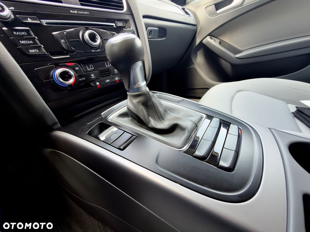 Audi A4 Avant 1.8 TFSI Attraction - 24