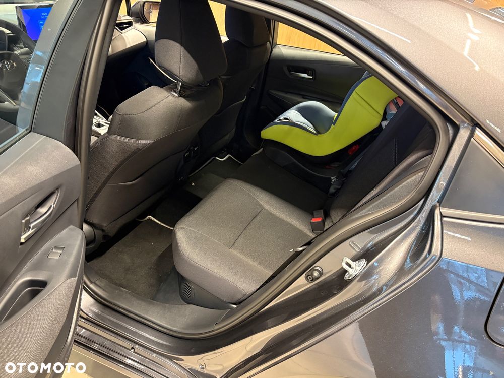 Toyota Corolla 1.8 Hybrid Comfort - 21