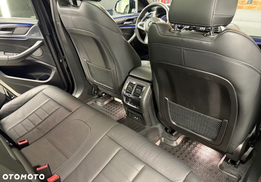 BMW X4 - 35