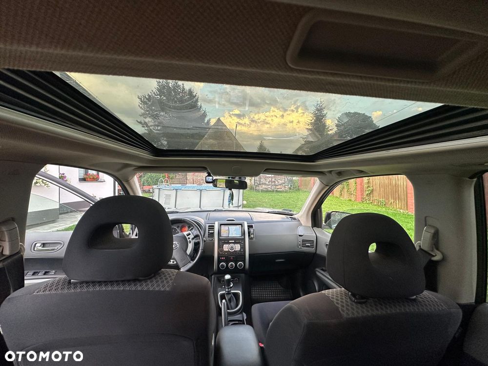 Nissan X-Trail 2.0 dCi 4x4 DPF SE - 14