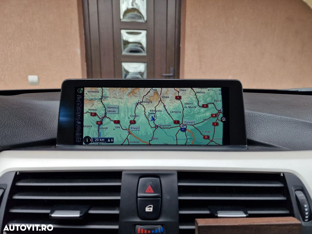 BMW Seria 3 320d Aut. Efficient Dynamics Edition Blue Perf. Luxury Line - 37