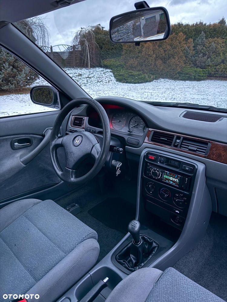 Honda Civic 1.4i - 5