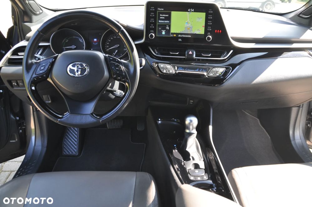 Toyota C-HR - 19