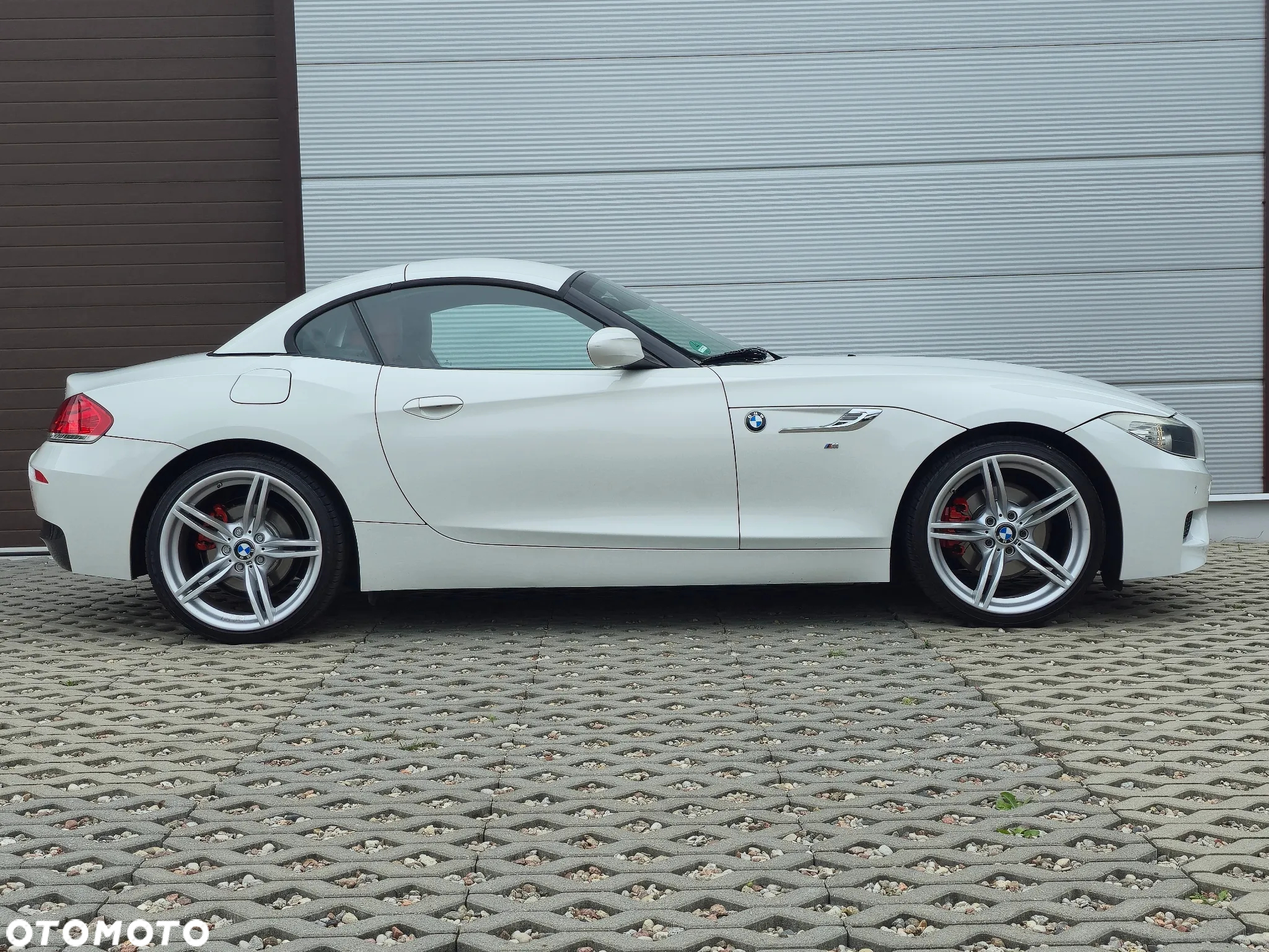 BMW Z4 sDrive30i - 13