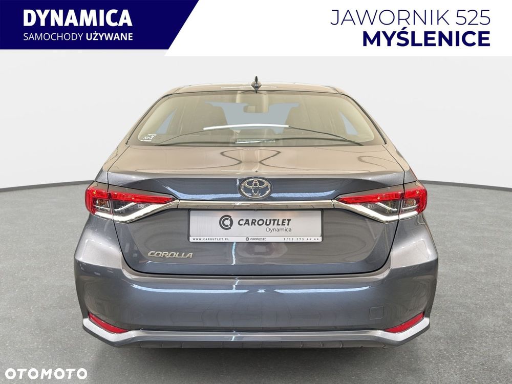 Toyota Corolla - 8