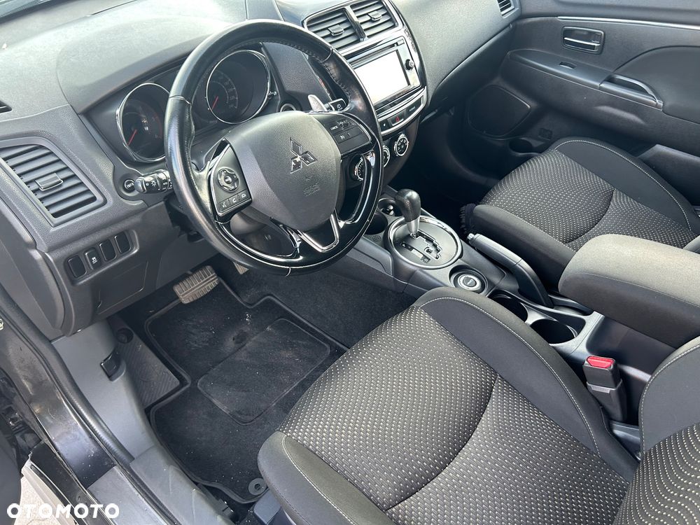 Mitsubishi ASX - 18