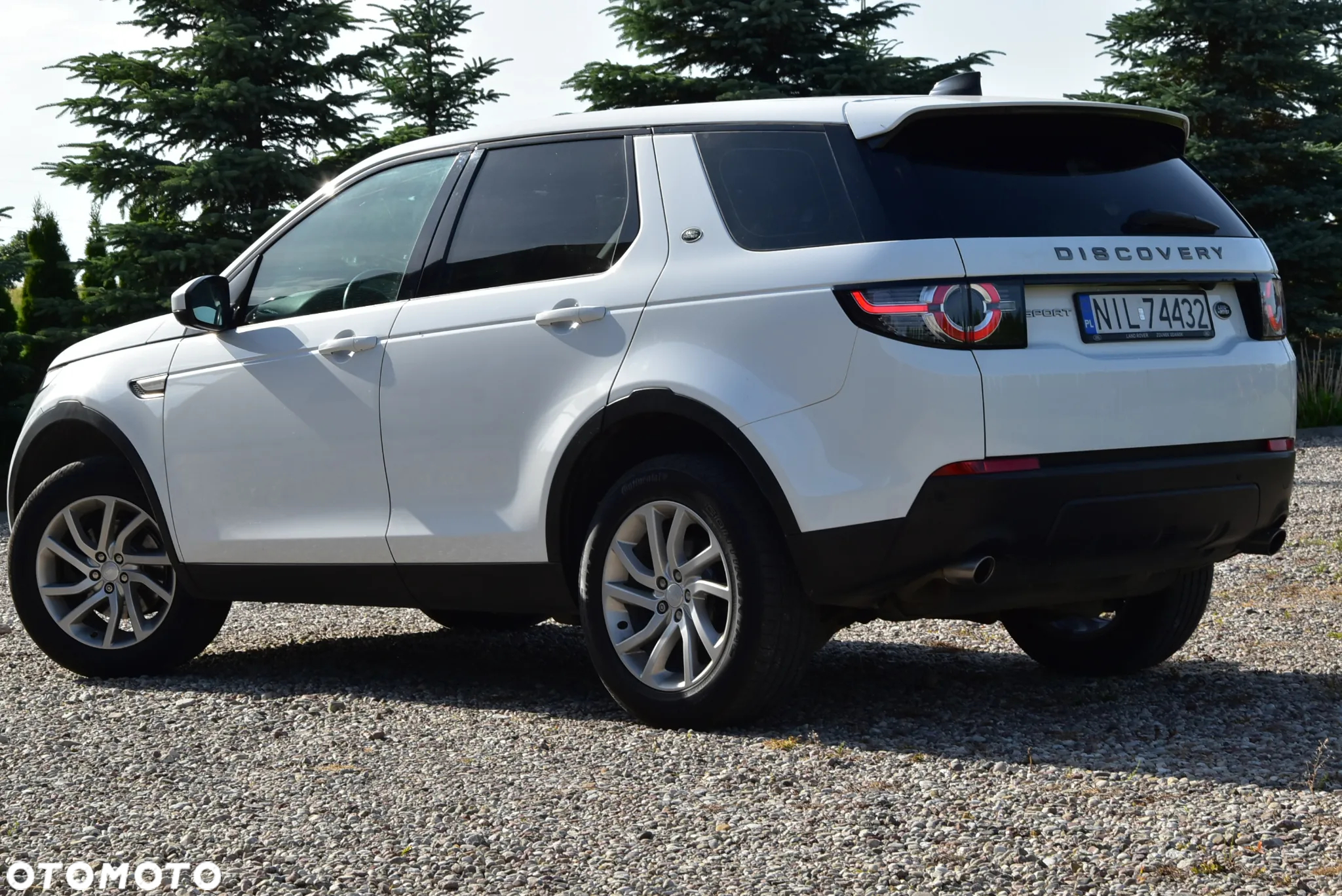 Land Rover Discovery Sport 2.0 TD4 HSE Luxury - 6
