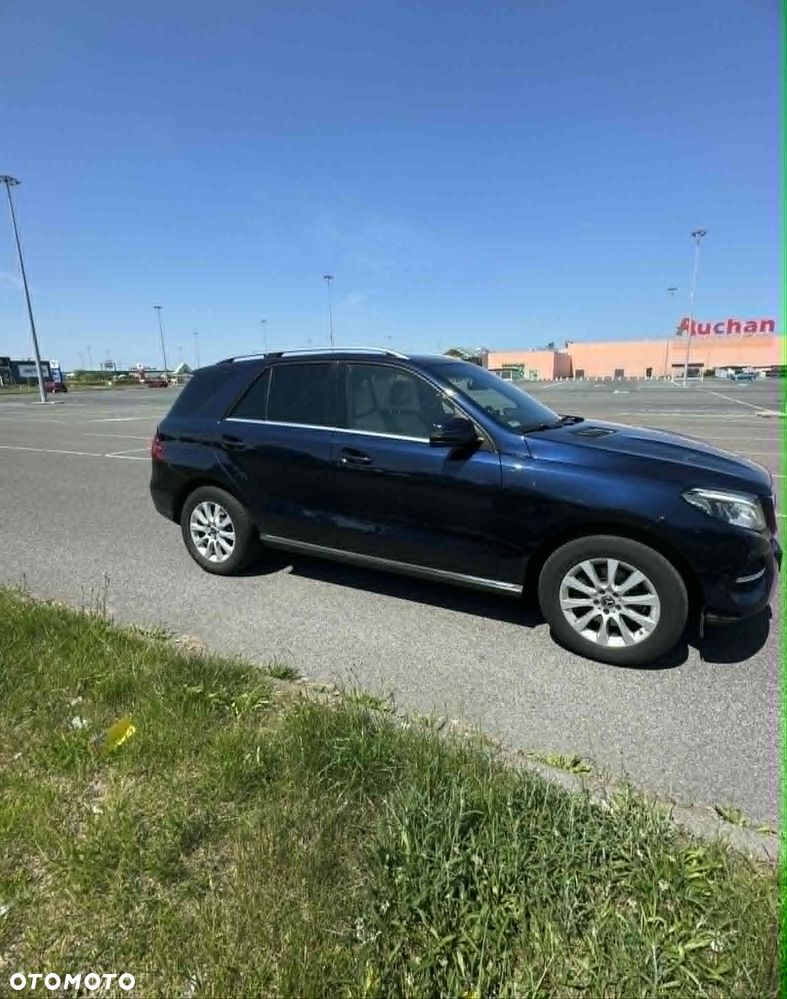 Mercedes-Benz GLE 250 d 4-Matic - 3