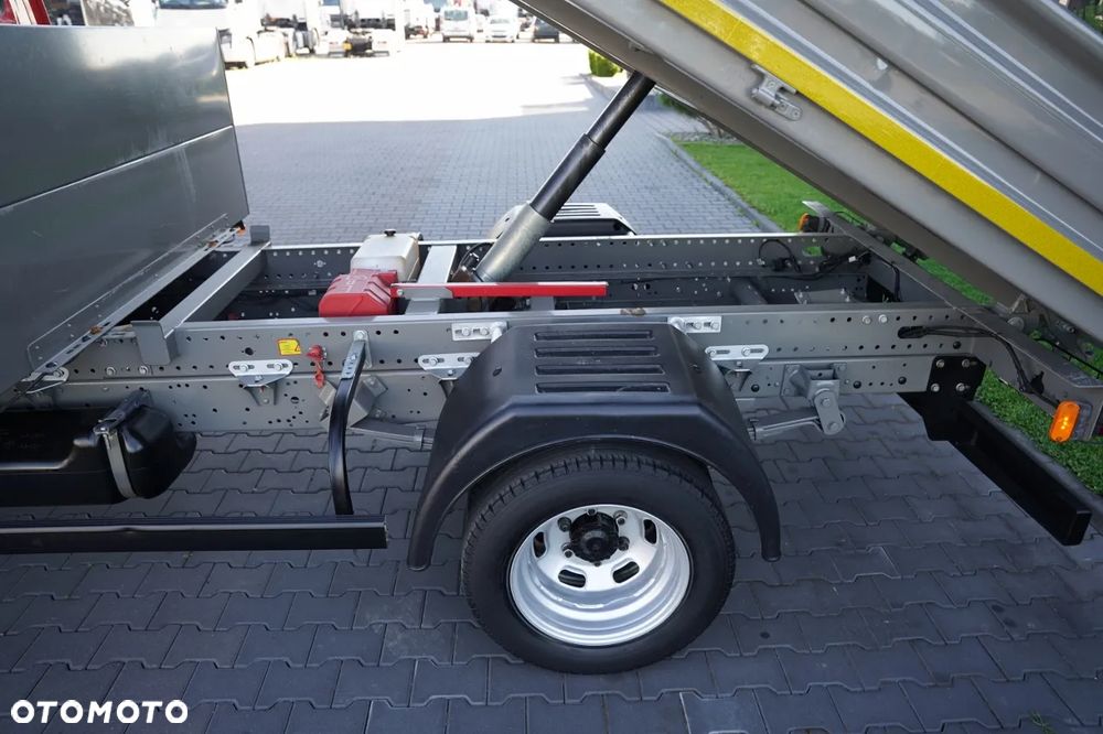 Iveco DAILY 35-120 / WYWROTKA TYLNOZSYPOWA / BLIŹNIAK / MANUAL  / SPROWADZONY - 10